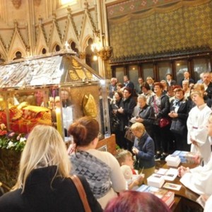 Vjernici župe Navještenja Blažene Djevice Marije iz Velike Gorice hodočastili u katedralu i posjetili HKS